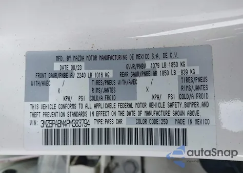 2023 Mazda Mazda3 2.5 S Select z USA, uszkodzony, nr VIN 3MZBPABM4PM383794